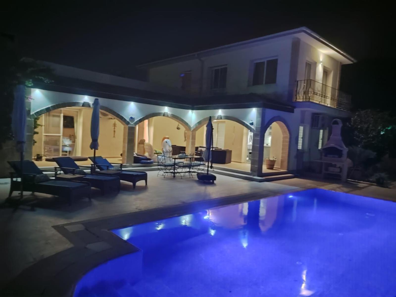 Vila Casa Santos Kyrenia Kyrenia  Exteriér fotografie